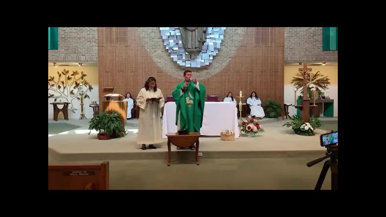 Preocuparse por los pobres. Padre Luis Toro.