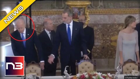 Biden Does BIZARRE Thing While Walking Into NATO Dinner In Spain