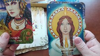 Unboxing Goddess Dream Oracle by Wendy Andrew