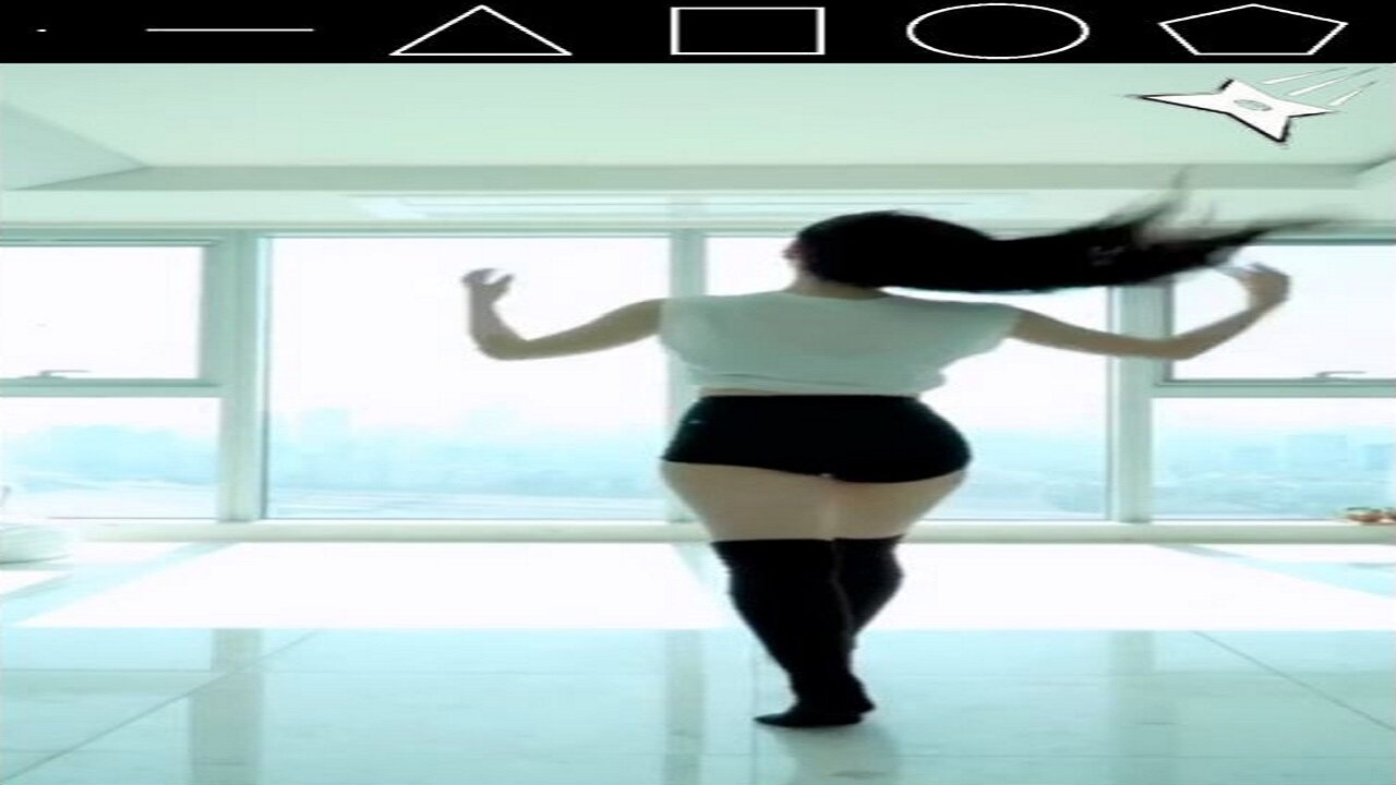 Asian Babe Dancing 0000006