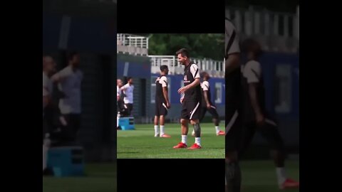 Leo Messi's first training session at PSG with Neymar and Mbappe 👑💎🐐