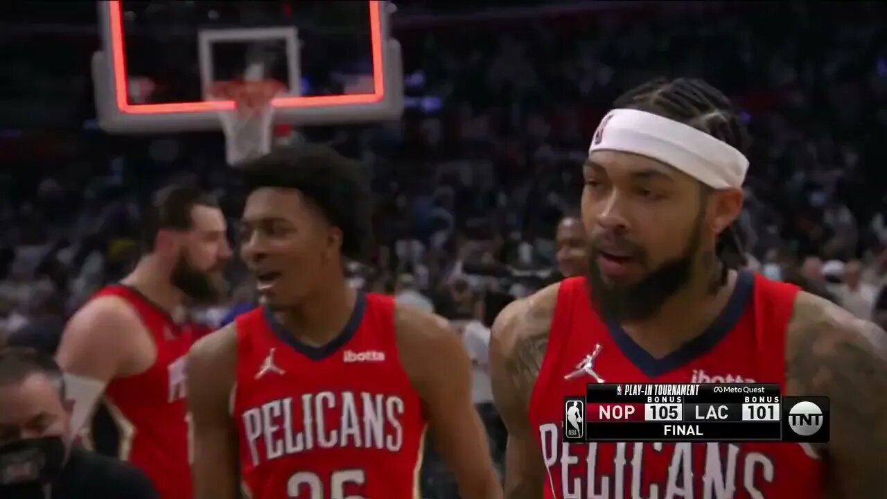 Pelicans celebrate clinching the 8th seed in the West 🙌