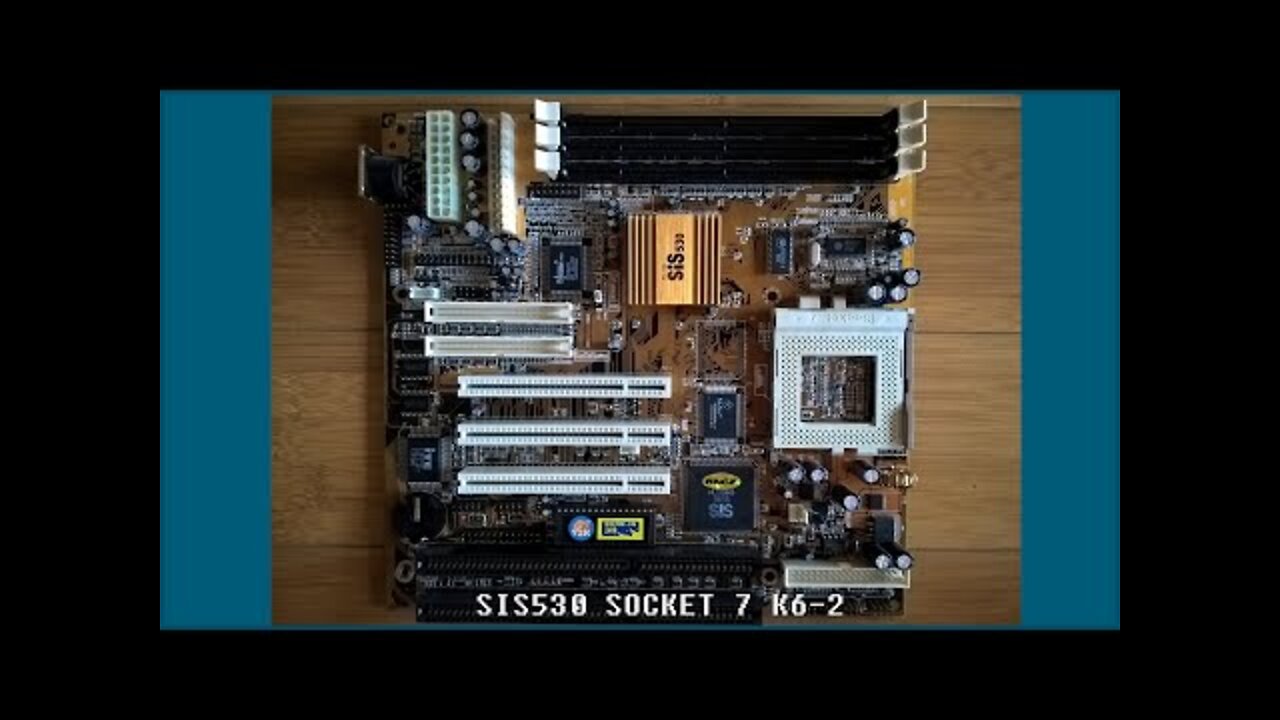 Placa-mãe Socket 7 K6-2! Um achado retro!