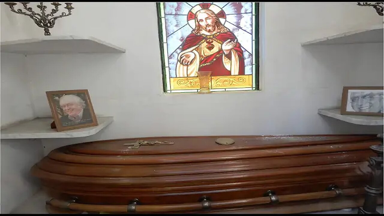 "Pantheons, Plaques & Mausoleums of Famous People of Argentina IV" (6Dec2022) Antonio J.