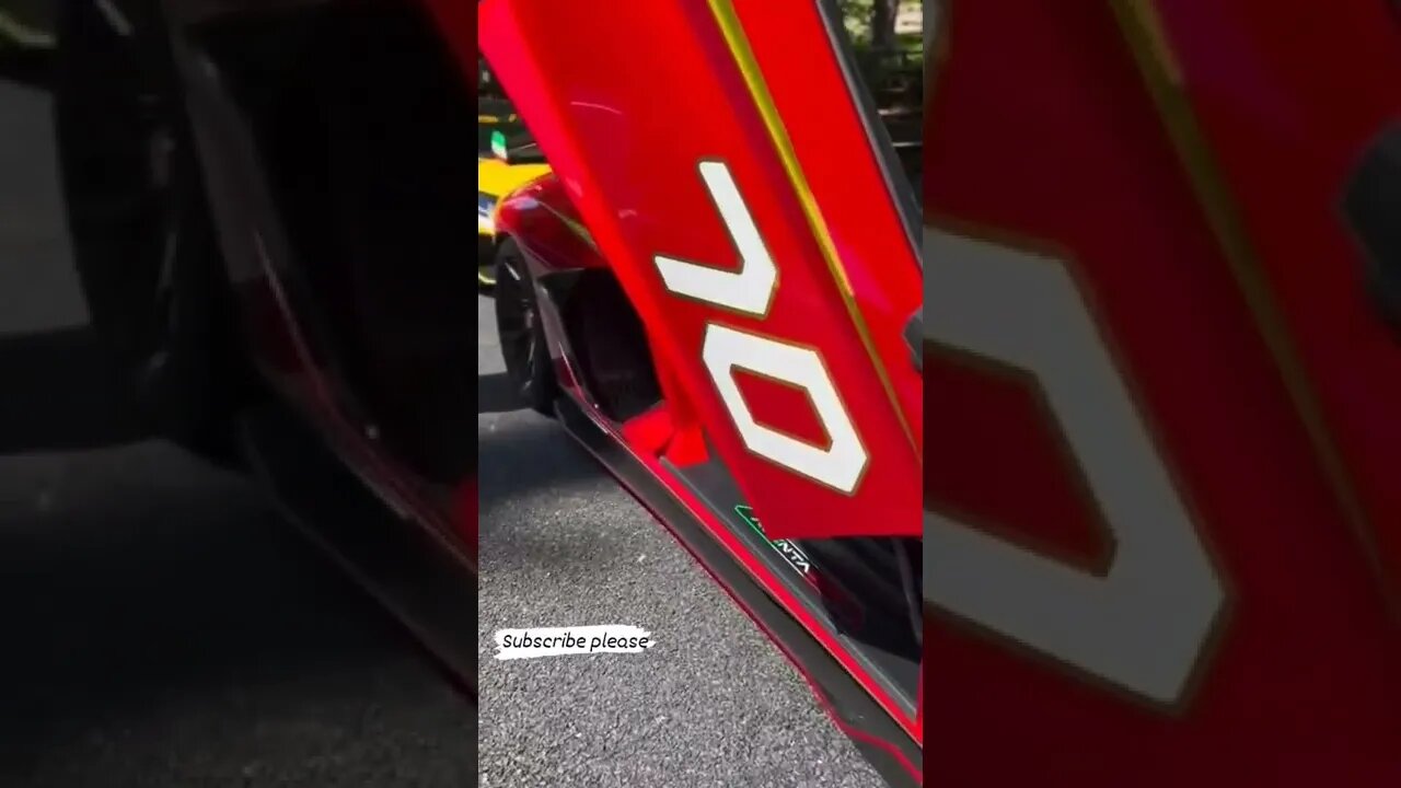 Red Lamborghini 🔥🔥 #onepercent_clubb #lamborghini #red