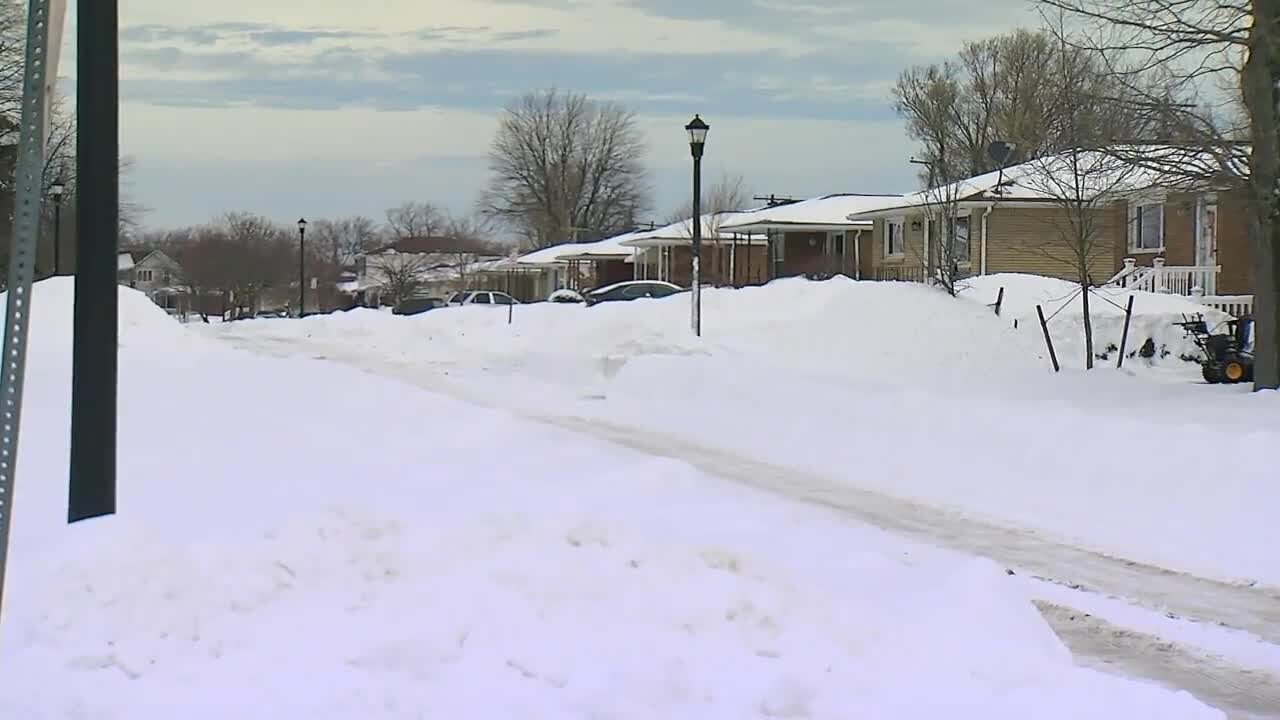 Cheektowaga neighborhoods digging out as some roads are still snow-stricken