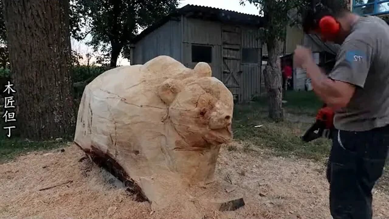 6small section, 2000 kg of giant wood, it is really beautiful after hand carving!