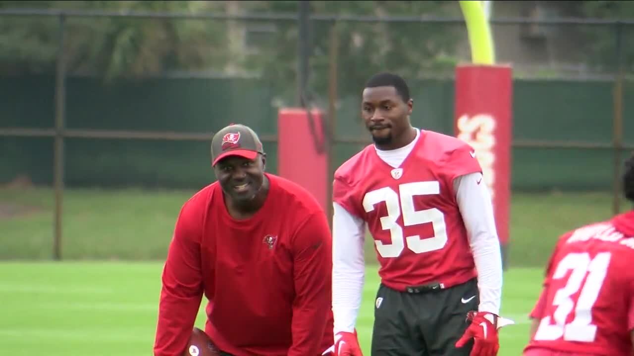 Buccaneers give thanks while gearing up for Week 12