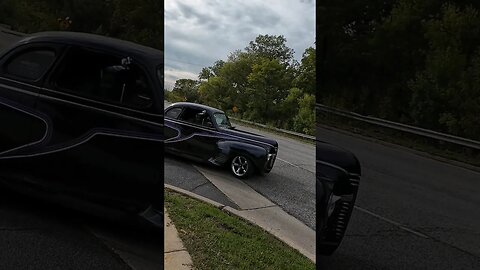 1940 Plymouth gets pulled over by a Chevy pickup ?