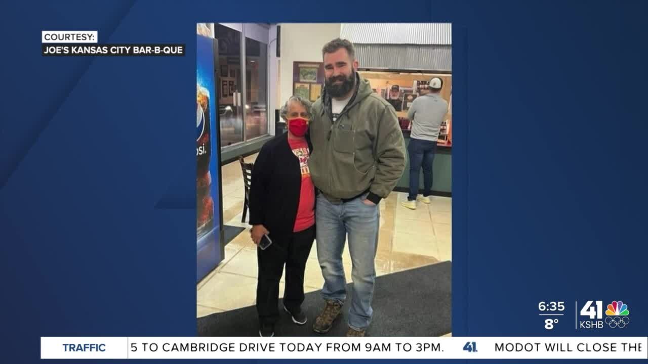 Joe's KC cashier meets Kelce family