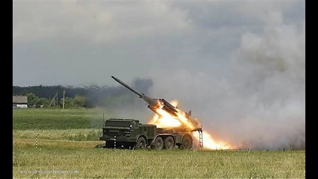 Czech RM-70 122mm MRL in use against Russian forces in the East- all 40 rockets fired at once.