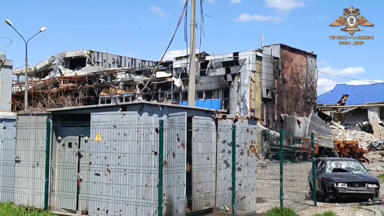 UAF continue to place their positions among residential buildings