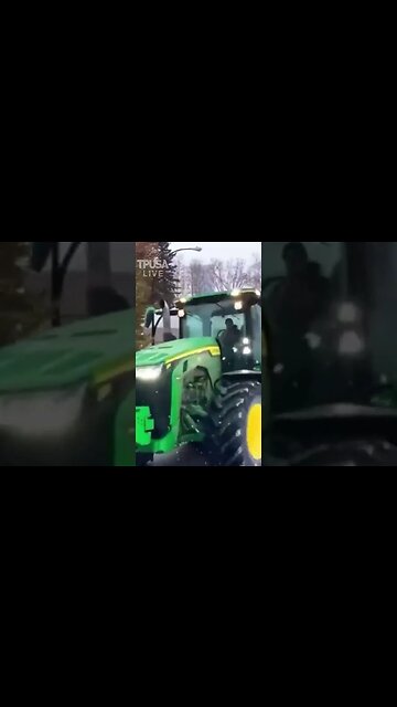 THE CANADIAN FARMER CONVOY HAS ARRIVED