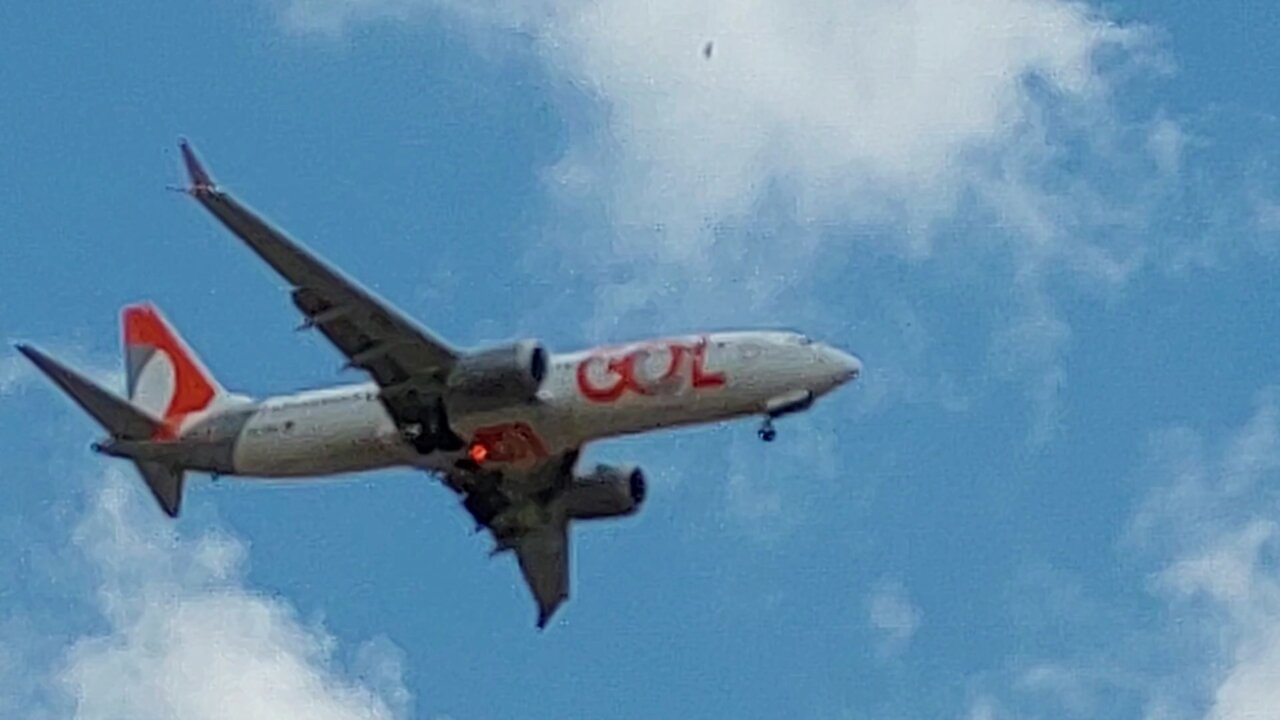 Boeing 737 MAX 8 PR-XMU vindo de São Paulo(Congonhas) para Fortaleza