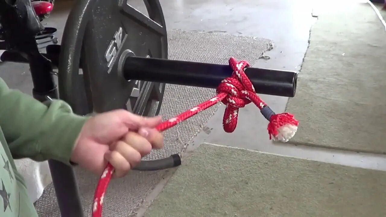 Tying A Horse With Quick Release Knot - How To Tie The Bank Robber Knot