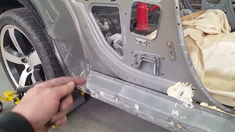 Don's 68 Charger body swap part 2