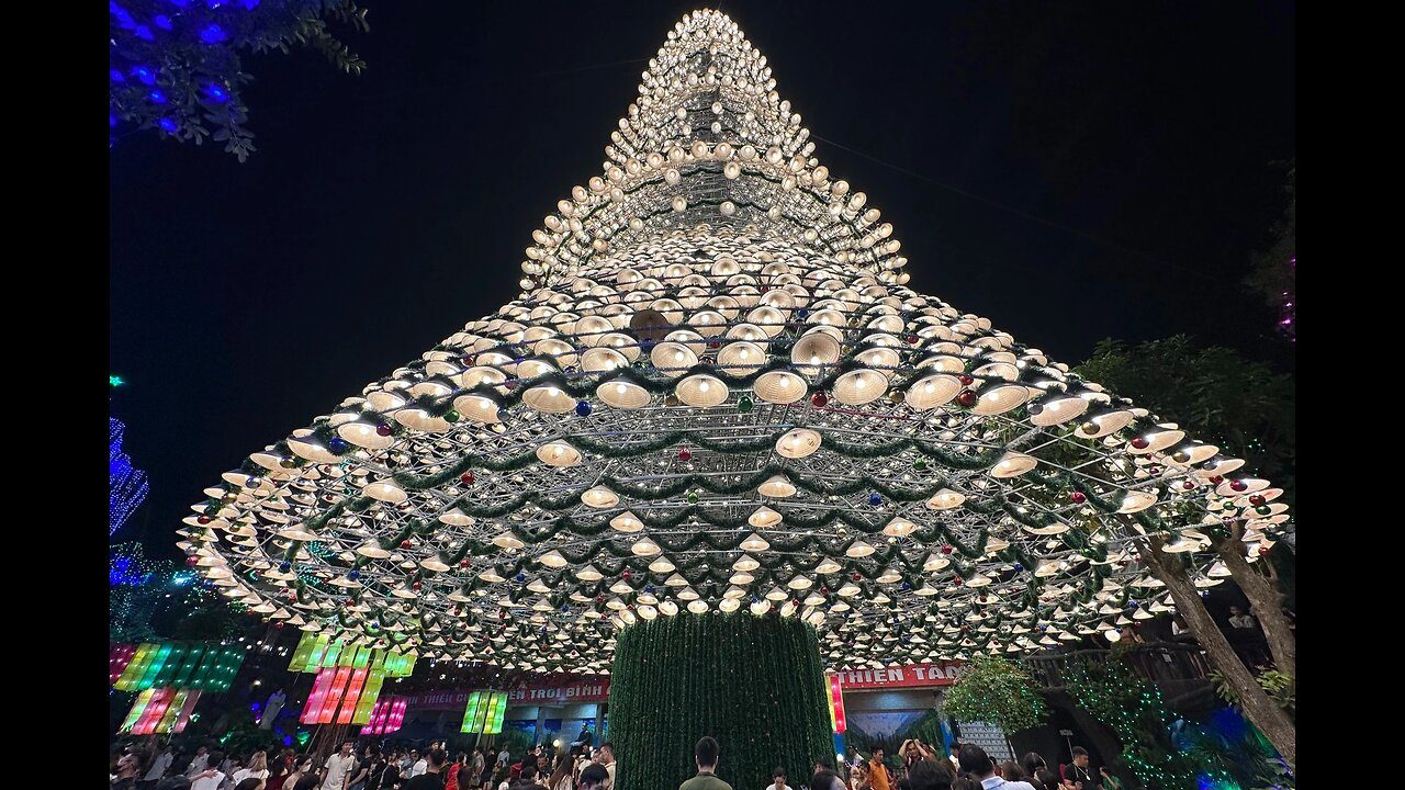 Christmas tree made of conical hats - Christmas in Vietnam