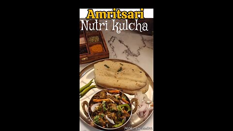 Amaritsari khulcha