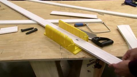 House Calls with James Tully: Cutting baseboards and crown molding