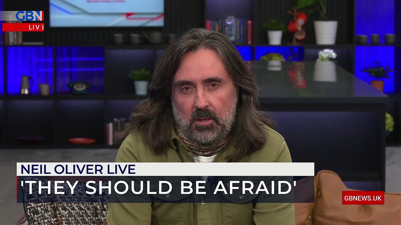 'The Government should be afraid because they're behaving unforgivably': Neil Oliver