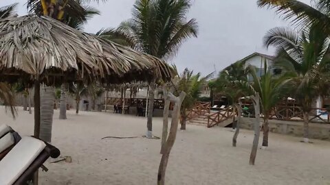 Playa de Acapulco en Bonanza - Tumbes