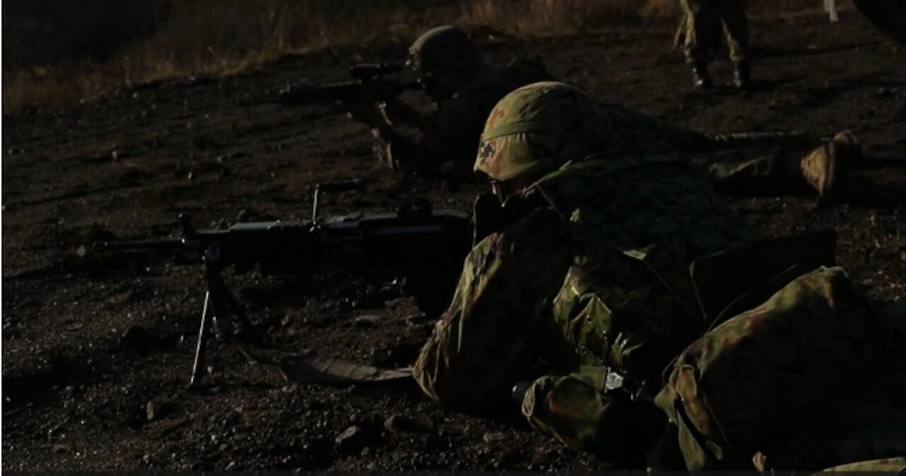 3/8 and JGSDF exchange integrated patrol and infiltration tactics