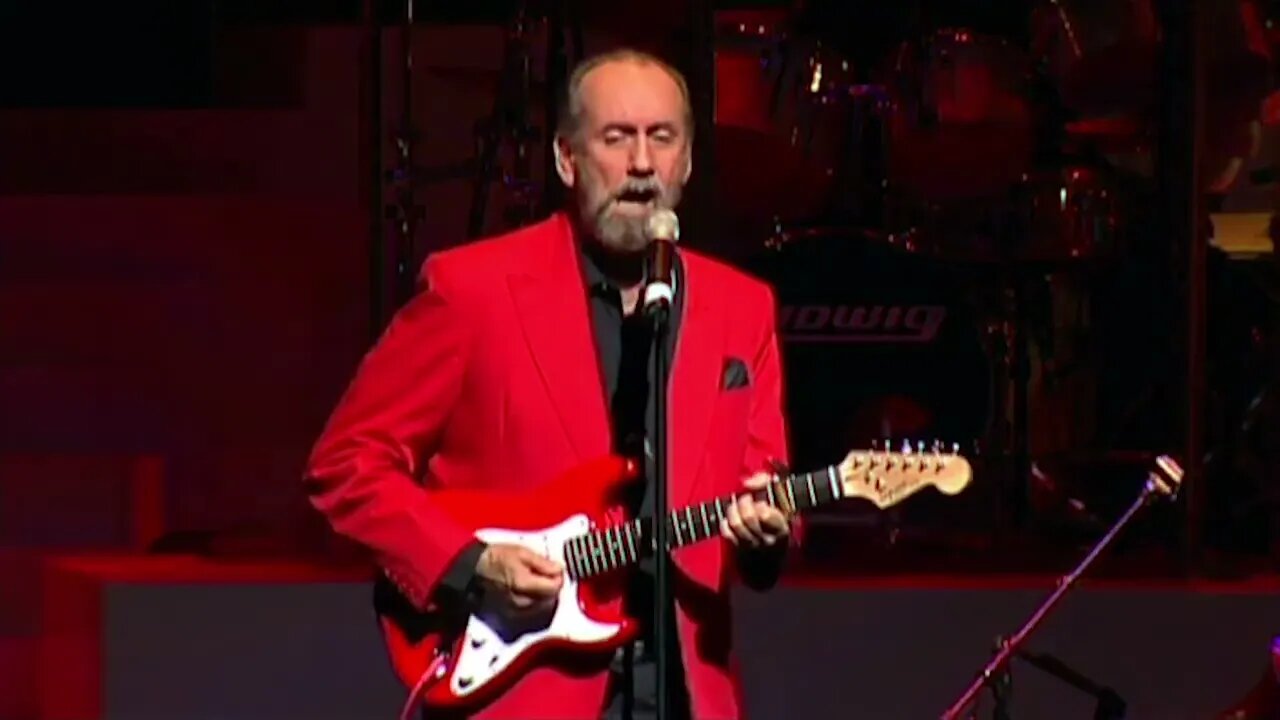 Ray Stevens - "Gitarzan" (Live from Such A Night, 2011)