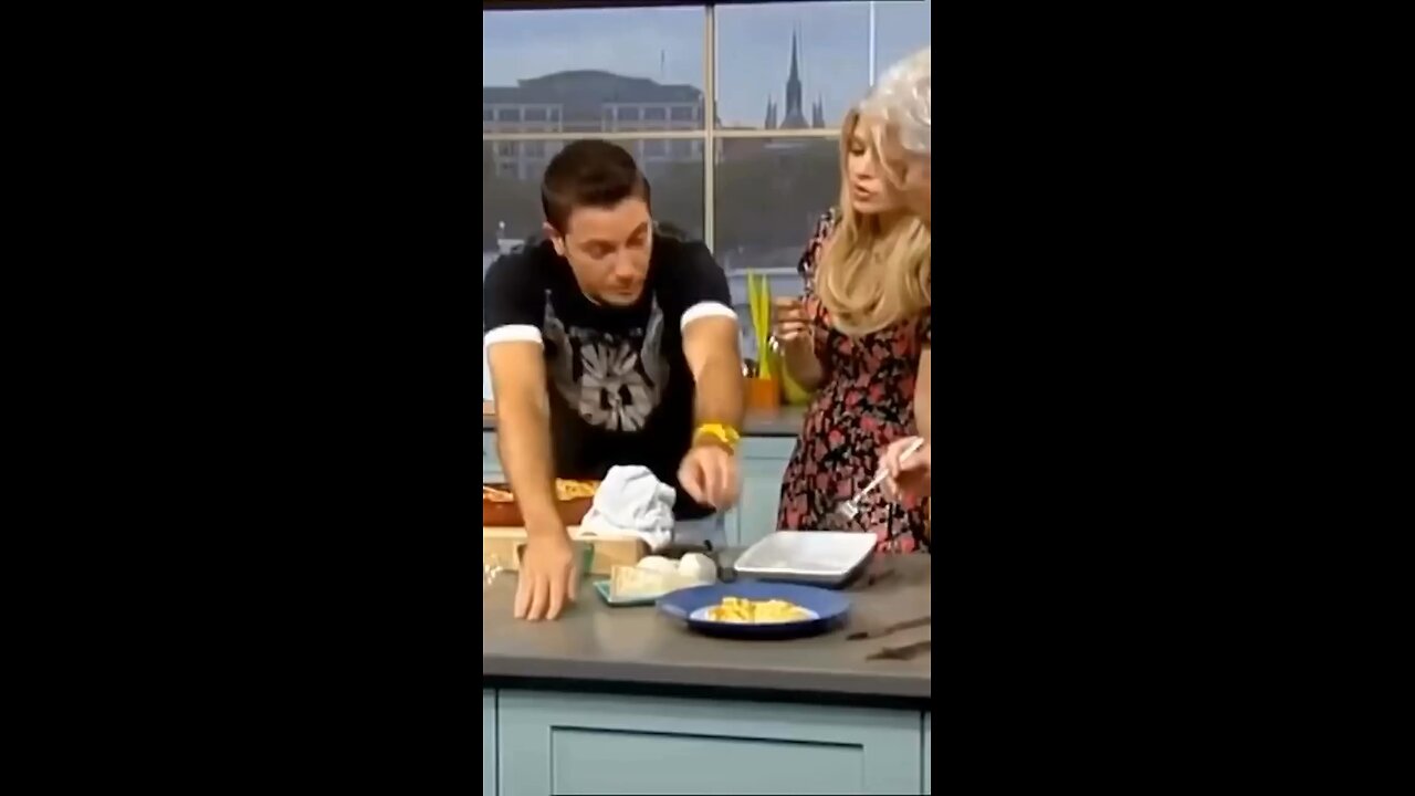 Who let him cook, while he is cooking 🤣