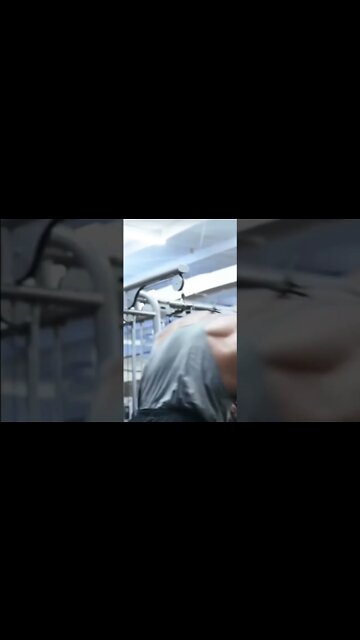 Chris Bumstead Silenced the whole gym when he did this