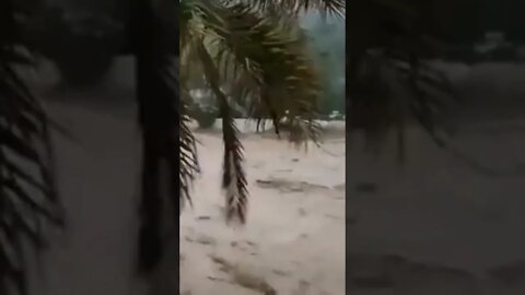 100 viviendas resultaron dañadas por las inundaciones de Rustaq 🇴🇲 OMÁN