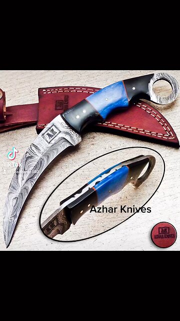 Handmade Damascus steel Karambit comes with leather sheath