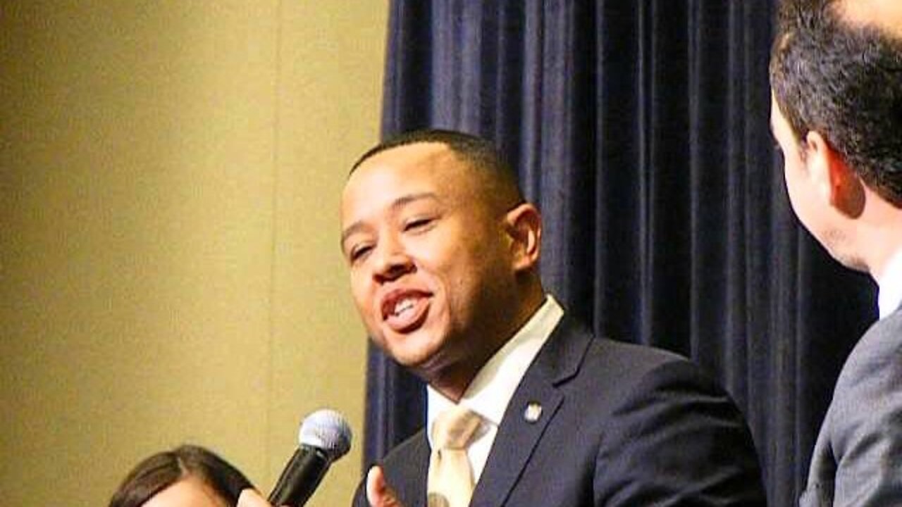 RNC Town Hall Boston Q: for TW Shannon example of GOP principles shown