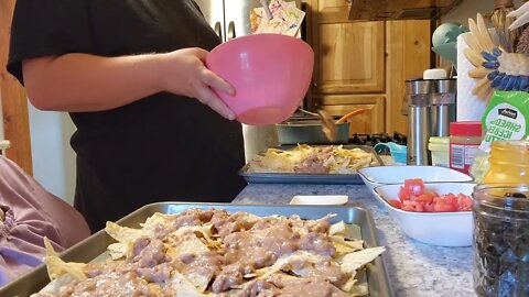 What's for dinner shredded chicken nachos yummy