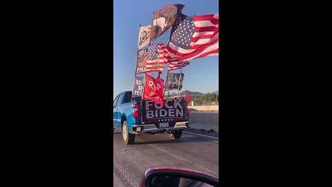 i wonder who this guy is voting for