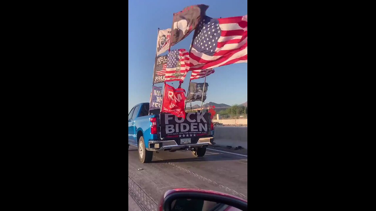 i wonder who this guy is voting for