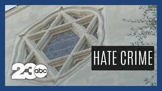 Shooting outside of Los Angeles synagogue