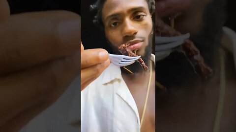 First Time Eating Bugs In Thailand!