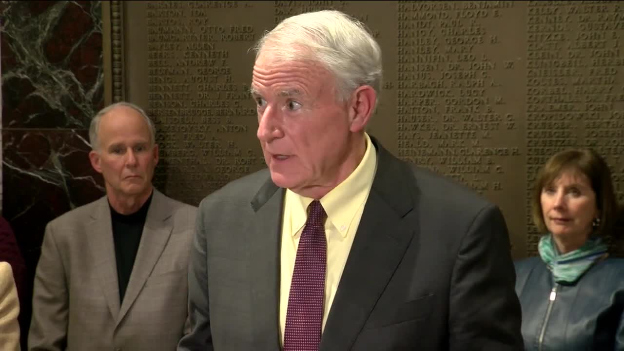'This is all about preparation right now': Mayor meets with local hospital leaders on coronavirus