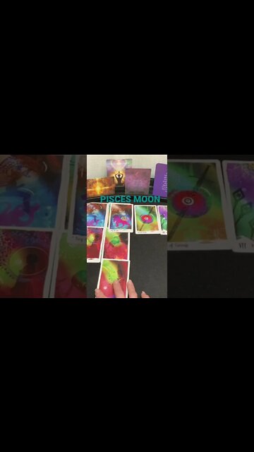 PISCES MOON MONTHLY SNEAK PEAK