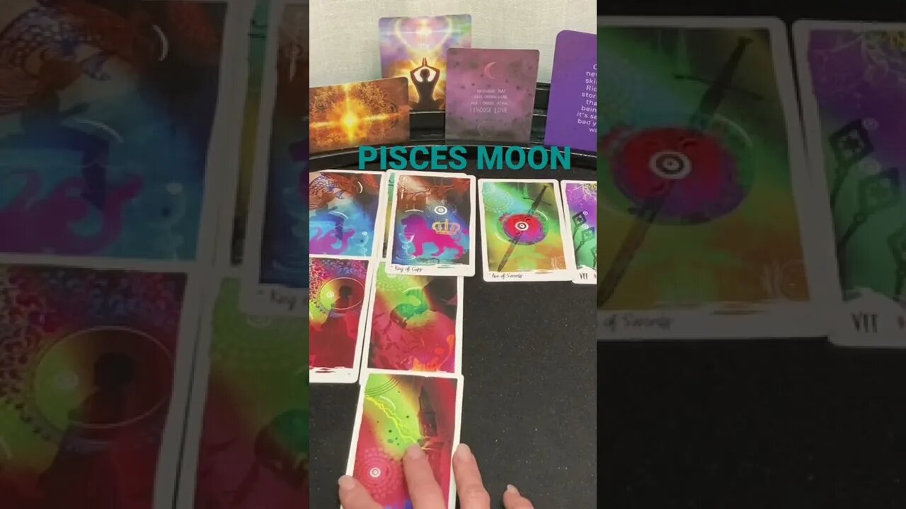 PISCES MOON MONTHLY SNEAK PEAK