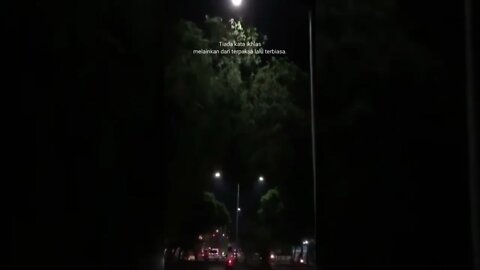 Terpaksa lalu terbiasa.