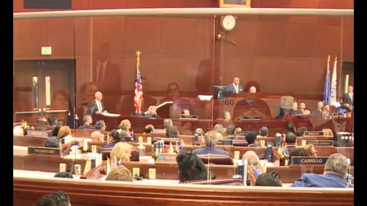 Nevada lawmakers weighing change to education funding