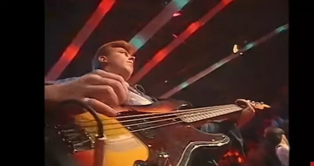 Andy Rourke, Original Bassist for The Smiths, Dead at 59