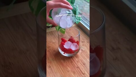Homemade Strawberry Milk tiktok yumyumsbybella