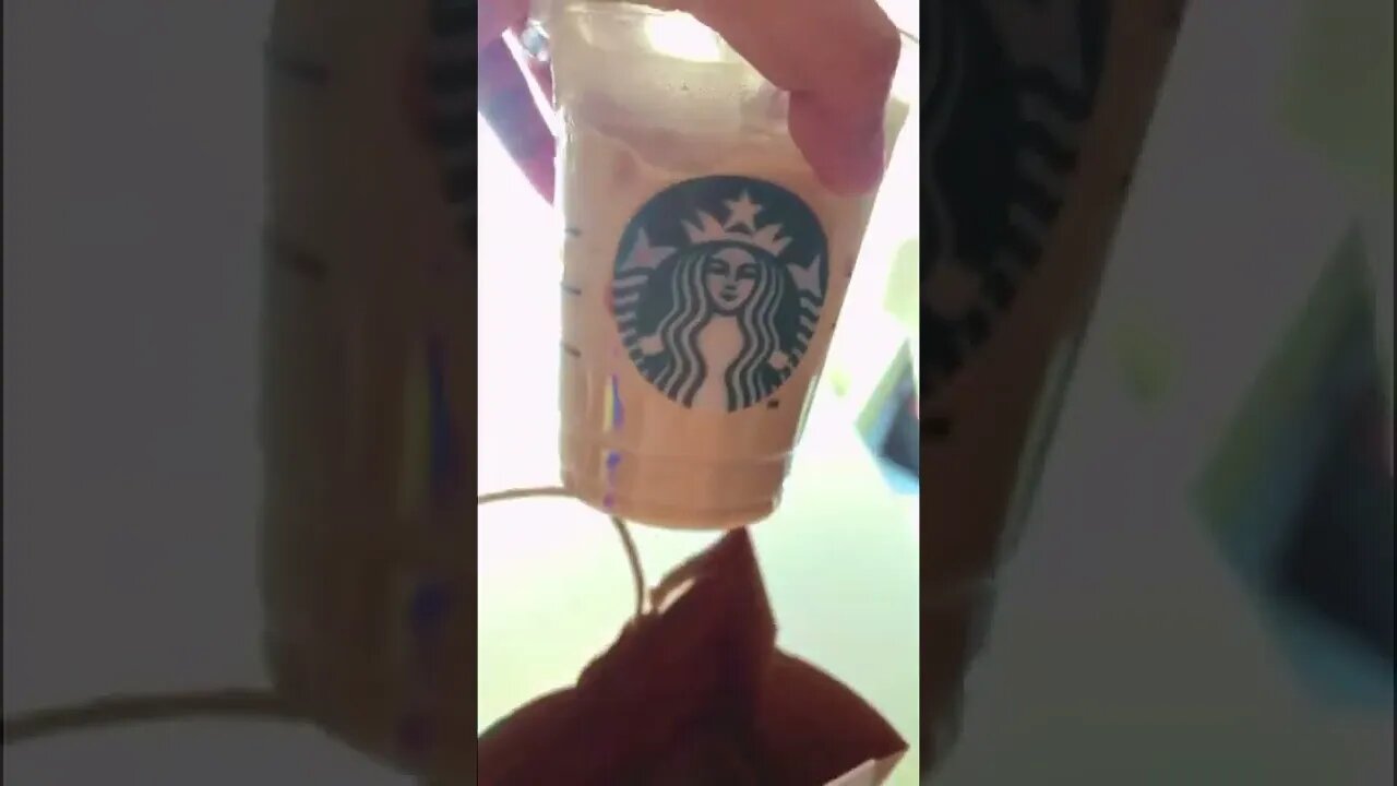 Starbucks | Iced white mocha | MIK MIK MANTAC VLOG