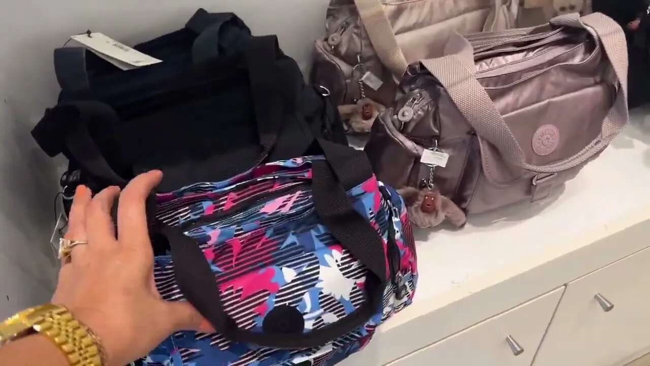 Shop with Me! SALE Up to 60%off BAGS