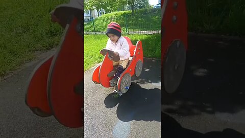 Madon Mario at London park