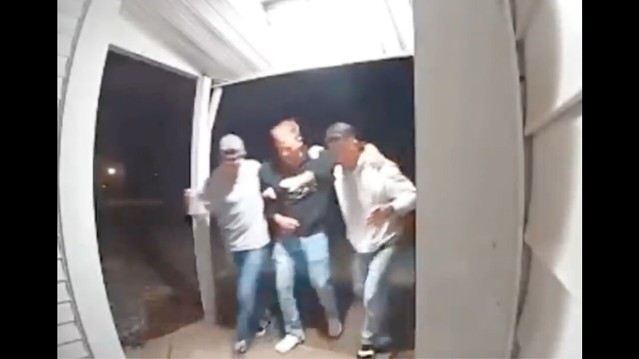 WEIRDEST THINGS CAUGHT ON SECURITY CAMERAS