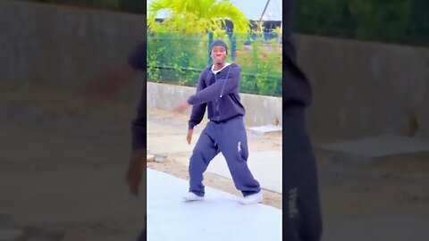 This is so shy doing this😂 #dance #viral #cizathecraze #fypシ #afrobeats #thesickboy🏂
