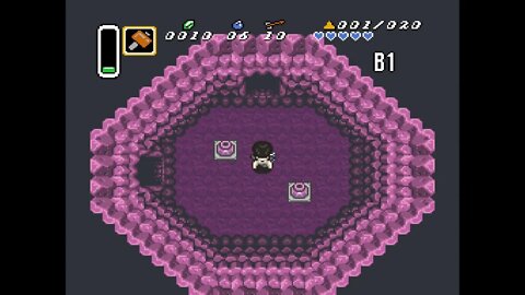 A Link To The Past Randomizer (ALTTPR) - Triforce Hunt with Randomized Small Keys